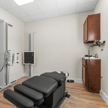 Fernandina Chiropractic Center - Yulee Exam Room - Chiropractors Near Me - Yulee, Florida Fernandina Chiropractic Center - Yulee Exam Room - Chiropractors Near Me - Yulee, Florida