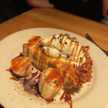 R+D Kitchen - Banana Cream Pie - New American Near Me - Santa Monica, California R+D Kitchen - Banana Cream Pie - New American Near Me - Santa Monica, California