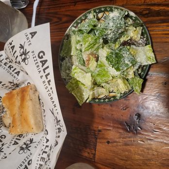 Galleria - Pizza Near Me - Merrick, New York