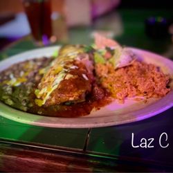 Los Dos Molinos - Chimichanga sauced Christmas style