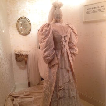 Port Gamble Museum - Wedding dress. - Museums Near Me - Port Gamble, Washington Port Gamble Museum - Wedding dress. - Museums Near Me - Port Gamble, Washington