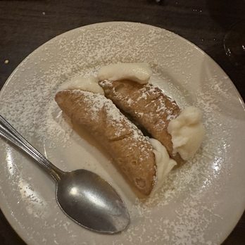 Arturo's - Cannolis! - Italian Near Me - New York, New York Arturo's - Cannolis! - Italian Near Me - New York, New York