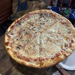 Willy’s Bloomingdale Pizza - 18" Create Your Own Pizza