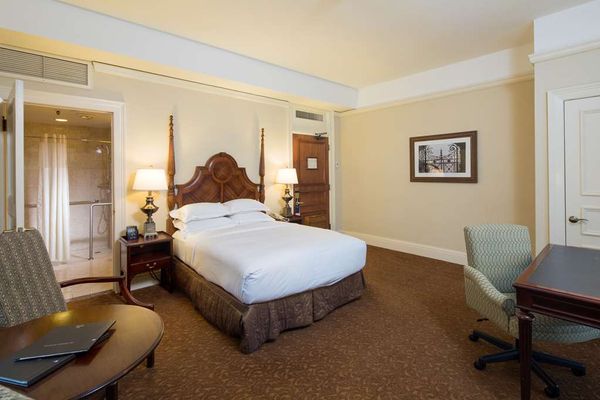 The Seelbach Hilton Louisville by null