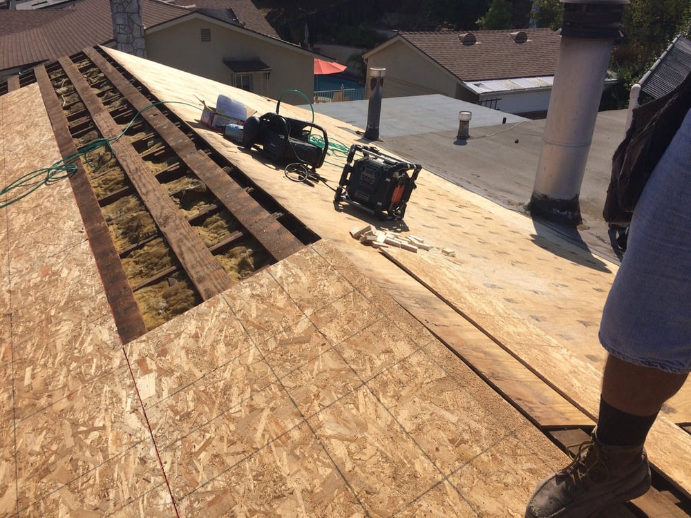 Slide of Ambriz Roofing