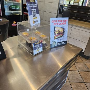 Carl's Jr - Sweets - Fast Food Near Me - Sun Valley, California