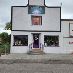Exterior photo of Lovey's Crystal Cottage - Idaho Falls, Idaho Exterior photo of Lovey's Crystal Cottage - Idaho Falls, Idaho