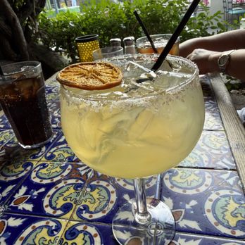 Las Casuelas Terraza - good margarita - Mexican Near Me - Palm Springs, California Las Casuelas Terraza - good margarita - Mexican Near Me - Palm Springs, California