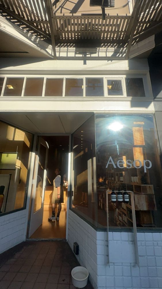 Aesop Fillmore Street Logo