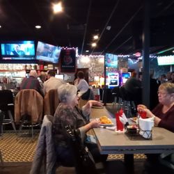 Geez Grill & Pub