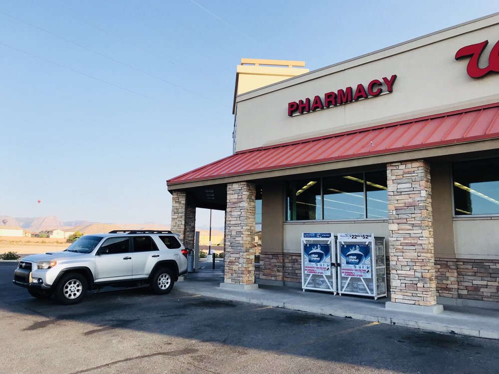 Walgreens 60 Photos 88 Reviews Drugstores 8582 Blue Diamond Rd Las Vegas Nv United States Phone Number Yelp