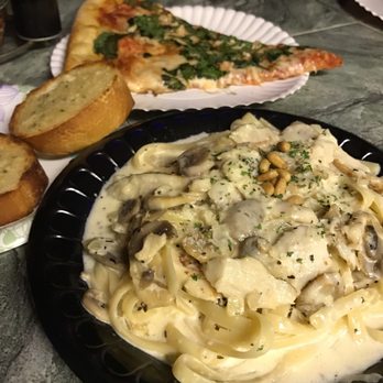 Spaghettini - Mini chicken alfredo ($10) - Italian Near Me - Haleiwa, Hawaii Spaghettini - Mini chicken alfredo ($10) - Italian Near Me - Haleiwa, Hawaii