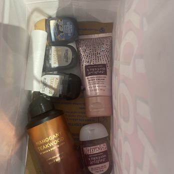 Bath & Body Works - Cosmetics & Beauty Supply Near Me - Tulare, California Bath & Body Works - Cosmetics & Beauty Supply Near Me - Tulare, California