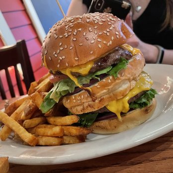 Fetch Bar & Grill - The Bite Me Burger - Bars Near Me - Warwick, New York
