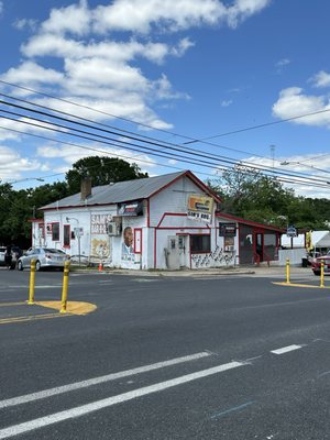 Sam's BBQ by null