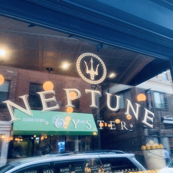 Neptune Oyster - Very small crowded place - Seafood Near Me - Boston, Massachusetts Neptune Oyster - Very small crowded place - Seafood Near Me - Boston, Massachusetts