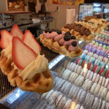 Maison De Croissant - Croffle - Bakeries Near Me - Irvine, California