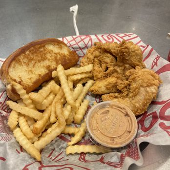 Raising Cane's Chicken Fingers - 3piece - Fast Food Near Me - Mesa, Arizona