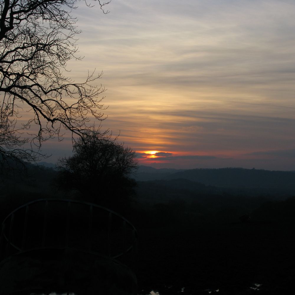 Jennie's Cottage - There's a good view of the sunrise too - Vacation Rentals Near Me - Shrewsbury, ABE Jennie's Cottage - There's a good view of the sunrise too - Vacation Rentals Near Me - Shrewsbury, ABE
