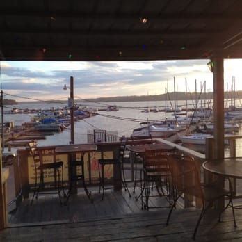 Papa Turney's - Marina view! - Barbeque Near Me - Hermitage, Tennessee
