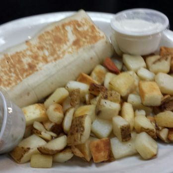 Bella's Short Stack - Breakfast burrito - Breakfast & Brunch Near Me - Algonquin, Illinois