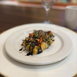Sugar Fork Crossing - Our Chef has a 90% scratch kitchen with fresh ingredients and is able to accommodate special diets. Something for everyone!