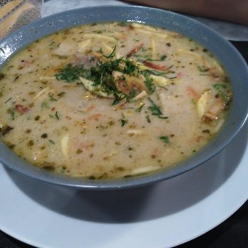 El Pueblito - Sopa de maíz con pollo - Latin American Near Me - Barcelona, B El Pueblito - Sopa de maíz con pollo - Latin American Near Me - Barcelona, B