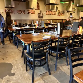 Castle BBQ - Interior - Barbeque Near Me - Los Angeles, California