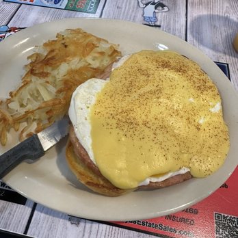 Randall's Restaurant - Eggs Benedict. - Breakfast & Brunch Near Me - Cottonwood, Arizona Randall's Restaurant - Eggs Benedict. - Breakfast & Brunch Near Me - Cottonwood, Arizona