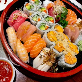 Gurume Sushi - Sushi Dinner for 2 chefs choice - Sushi Bars Near Me - Toronto, Ontario Gurume Sushi - Sushi Dinner for 2 chefs choice - Sushi Bars Near Me - Toronto, Ontario