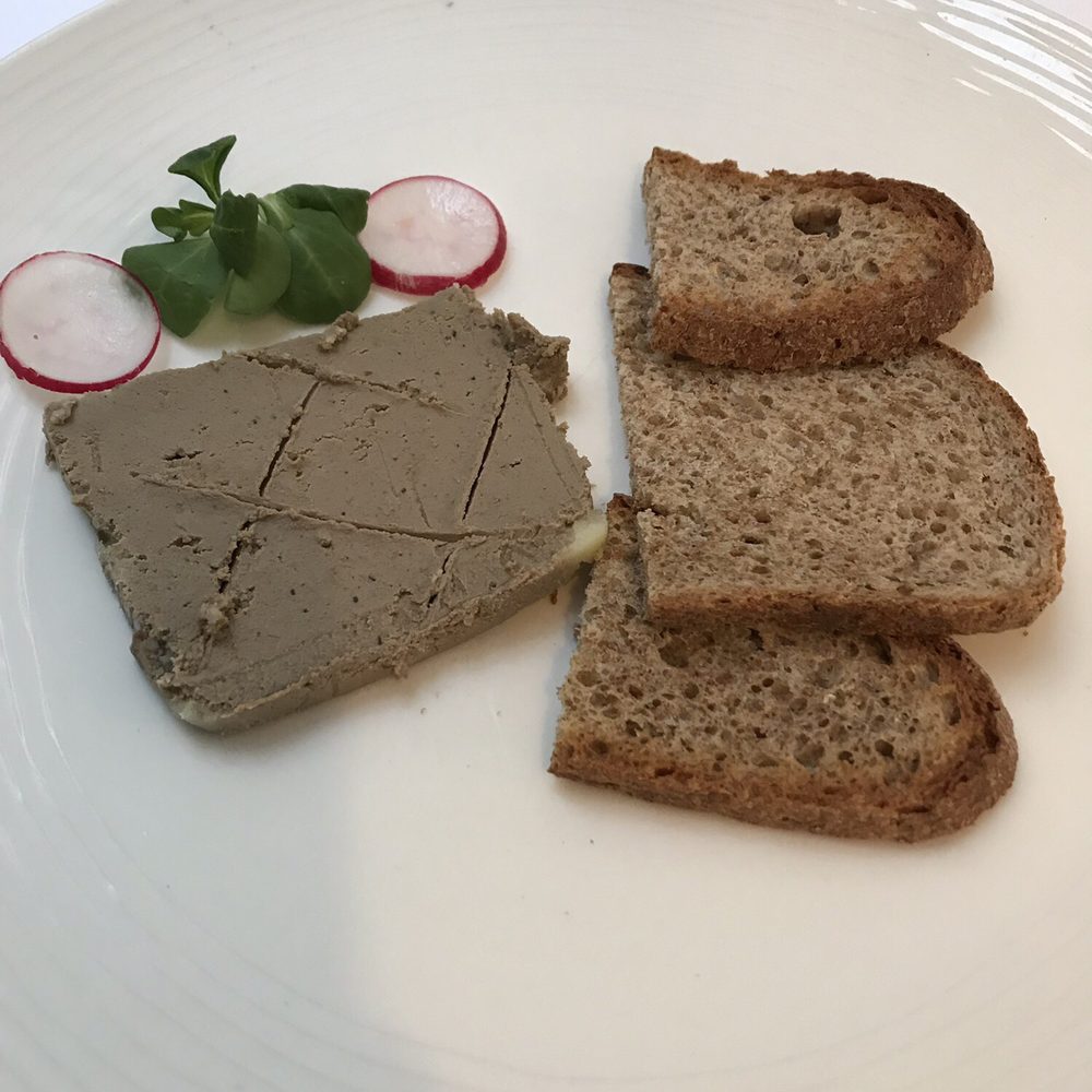 Chicken pate with truffles Chicken pate with truffles