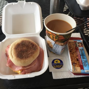 Grace Cafe - Early meeting in downtown LA. Found an awesome breakfast place to eat and relax. - Sandwiches Near Me - Los Angeles, California