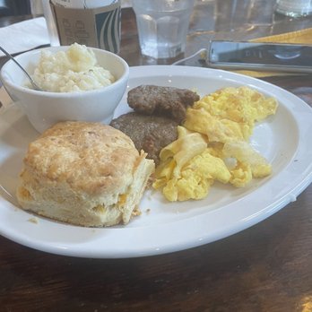 Toast - Southern breakfast - Breakfast & Brunch Near Me - New Orleans, Louisiana Toast - Southern breakfast - Breakfast & Brunch Near Me - New Orleans, Louisiana