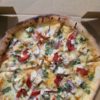 Pizza Point - Chicken curry pizza - Pizza Near Me - Jacksonville, Florida Pizza Point - Chicken curry pizza - Pizza Near Me - Jacksonville, Florida