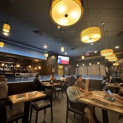 Nikugen Steak & Ramen - Inside