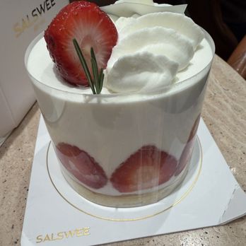 Salswee - Strawberry - Bakeries Near Me - New York, New York Salswee - Strawberry - Bakeries Near Me - New York, New York
