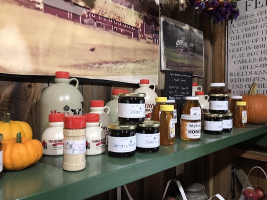 Riverview Farm by null