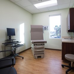 Bond Clinic, P.A. - First Street Campus & Urgent Care - Treatment Room