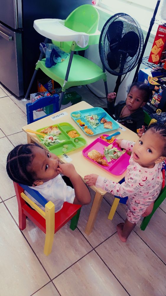 Auntie’s Helping Mommies Childcare - childcare center in Milwaukee, WI