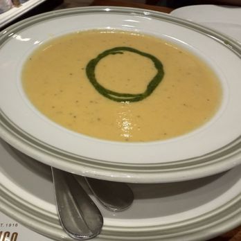 Piccolo Buco by Cooper's Hawk - Italian Near Me - Oak Brook, Illinois