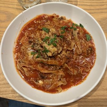 Pizza and Libations - Short rib ragu - Pizza Near Me - Bargersville, Indiana Pizza and Libations - Short rib ragu - Pizza Near Me - Bargersville, Indiana