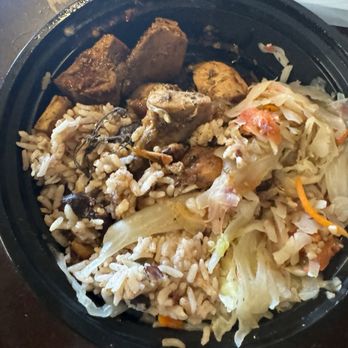 The Jerk Grill - Jerk chicken bowl with steamed veggies - Caribbean Near Me - Redlands, California The Jerk Grill - Jerk chicken bowl with steamed veggies - Caribbean Near Me - Redlands, California