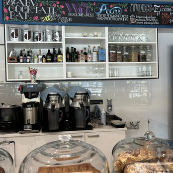 Studio Cafe - Kitchen - Breakfast & Brunch Near Me - Westport, Connecticut Studio Cafe - Kitchen - Breakfast & Brunch Near Me - Westport, Connecticut