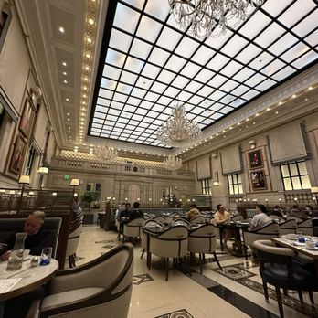 Grana - Nice space - Italian Near Me - Boston, Massachusetts