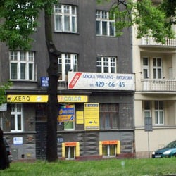 Szkoła Wokalno - Aktorska, widok od al.Krasińskiego.