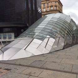 Glasgow Subway - St Enoch Subway