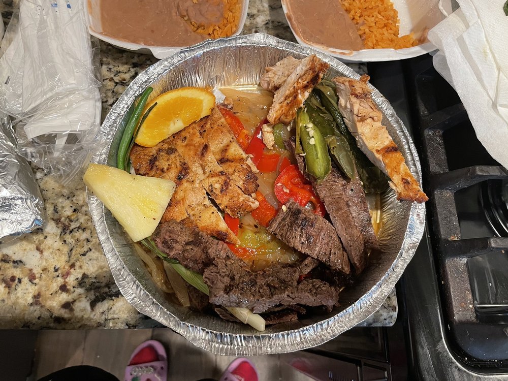 El Viejo Tony Bar and Grill