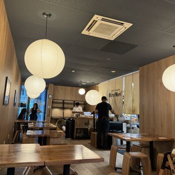 HiroNori Craft Ramen - HiroNori interior - Ramen Near Me - Tustin, California HiroNori Craft Ramen - HiroNori interior - Ramen Near Me - Tustin, California