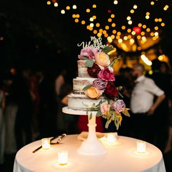 Compartí New York - Our gorgeous dulce de leche cake - Caterers Near Me - New York, New York Compartí New York - Our gorgeous dulce de leche cake - Caterers Near Me - New York, New York