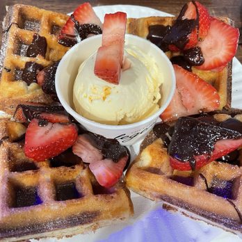 Legends Cafe & Creamery - OG Croffle - Cafes Near Me - San Francisco, California